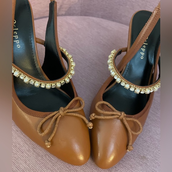 $325 msrp Dee Ocleppo Houston Slingback pump NWOB - Picture 2 of 3